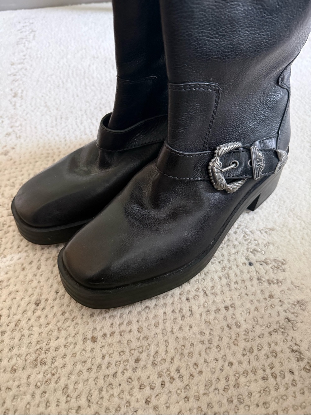 Larroude Hardy Black Leather Ankle Boots Size 10 - Picture 4 of 6